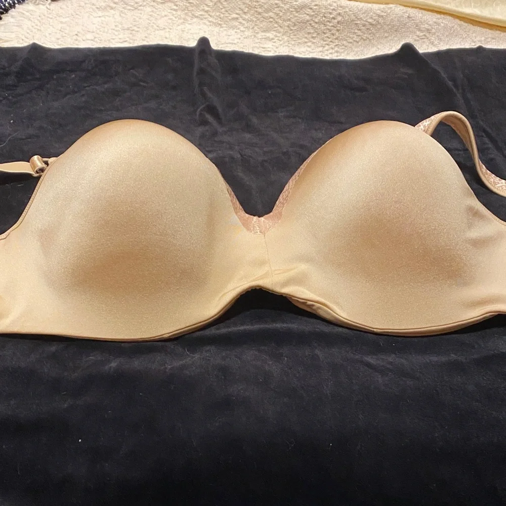 Playtex Strapless Molded Bandeau in Light Beige